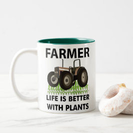 Bauer der landwirtschaftlichen Zugmaschine Zweifarbige Tasse