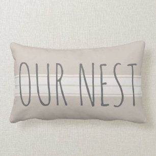 Bauernhaus-Land unser Nest-Familienname Lendenkissen