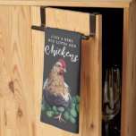 Bauernhof | Nur ein Mädchen, das ihre Hühner Liebe Geschirrtuch<br><div class="desc">Dieses Handtuch enthält ein Huhn,  umgeben von Klee und die Worte "Nur ein Mädchen,  das ihre Hühner Liebe." Das perfekte Shirt für alle Hühnerliebhaber.</div>