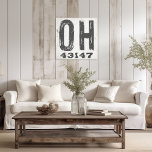 Bauernhof Rustikaler Staat Zip Code Ohio Leinwanddruck<br><div class="desc">Dieses rustikale Schild ist eine einfache Möglichkeit,  Ihre Liebe für Zuhause anzuzeigen. Die Postleitzahl kann mit jeder beliebigen Postleitzahl im Staat personalisiert werden. Macht ein großartiges Geschenk. Erstellt von der einfachen Farmhouse Press.</div>