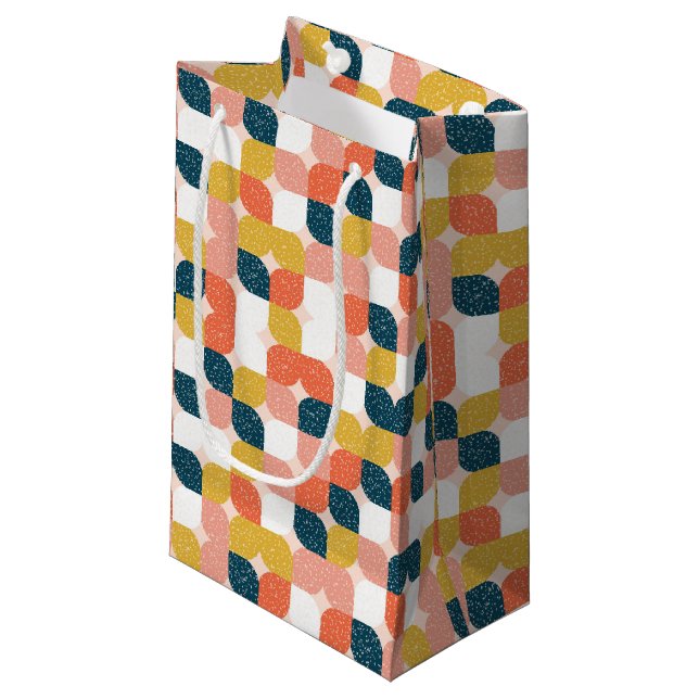 Bauhaus-Retro geometrisches Muster Kleine Geschenktüte (Vorderseite Schrägansicht)