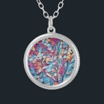 BAUM ABSTRAKT VERSILBERTE KETTE<br><div class="desc">Ein abstraktes Kunstdesign eines kleinen Waldbaumes in Blues-, Rot- und Brauntönen.</div>