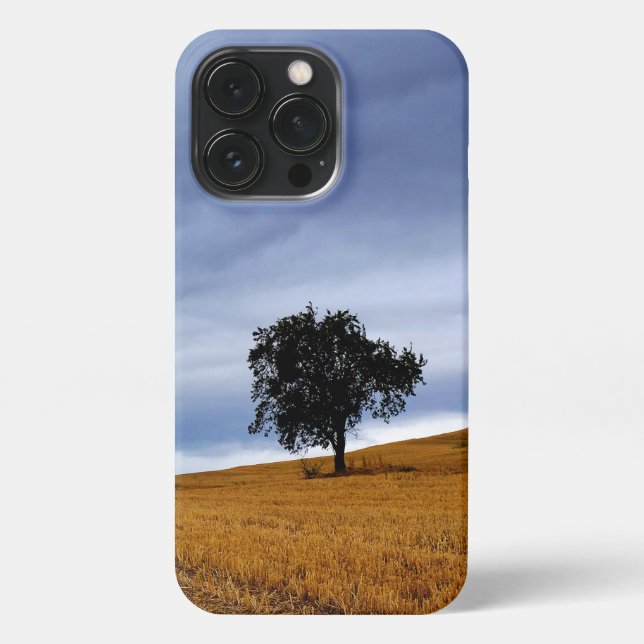 Baum auf einem Weizenfeld iPhone 13 Pro Hülle (Rückseite)