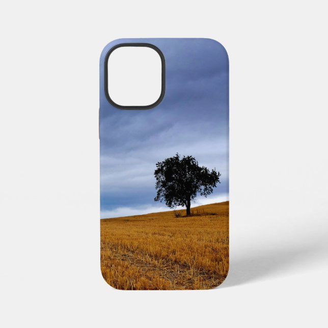 Baum in einem Weizenfeld iPhone 12 Mini Hülle (Rückseite)