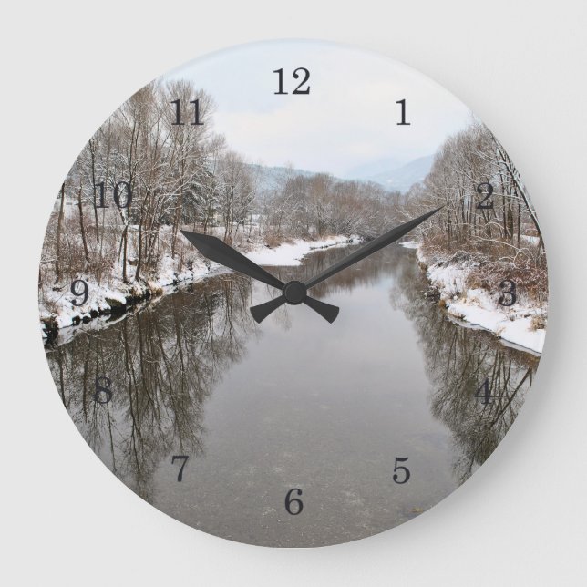 Bäume im Fluss Große Wanduhr (Vorderseite)