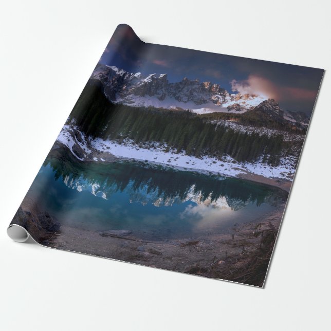 BÄUME IN DER NÄHE DES BERGS GESCHENKPAPIER (Ungerollt)