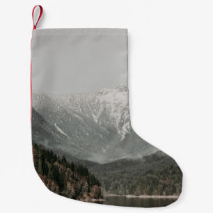 BÄUME UND BERGE KLEINER WEIHNACHTSSTRUMPF