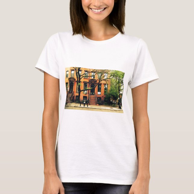 Bäume wachsen in Brooklyn T-Shirt (Vorderseite)