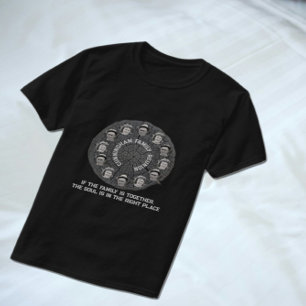 Baumscheibe mit Familienfoto-Kreisen und Zitat T-Shirt