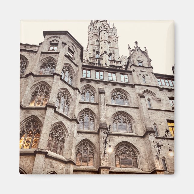 Bavaria Rathaus-Glockenspiel in Munich, Germany  Magnet (Vorne)
