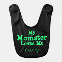 Bavoir bébé noir avec texte vert disant "Ma Momstr