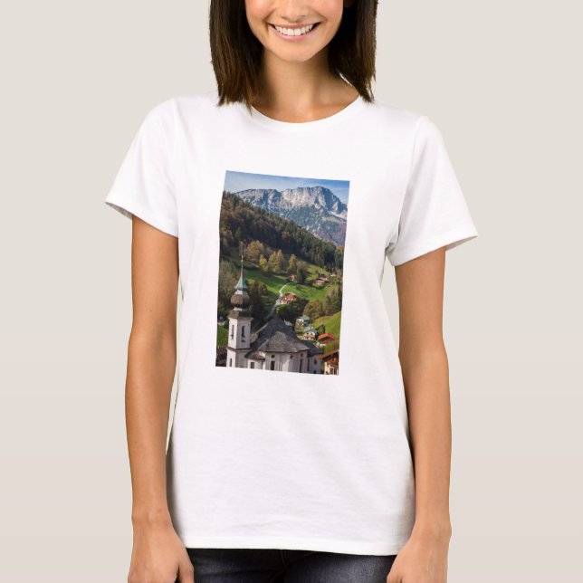 Bayerisches Dorf, Deutschland T-Shirt (Vorderseite)