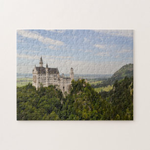 Bayerisches Schloss auf einem Hügel