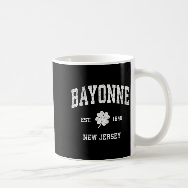 Bayonne New Jersey Vintage Shamrock Srts  Kaffeetasse (Rechts)
