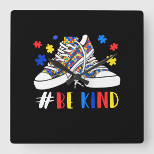 Be Kind Autism Awareness Puzzle Shoes Autism Quadratische Wanduhr