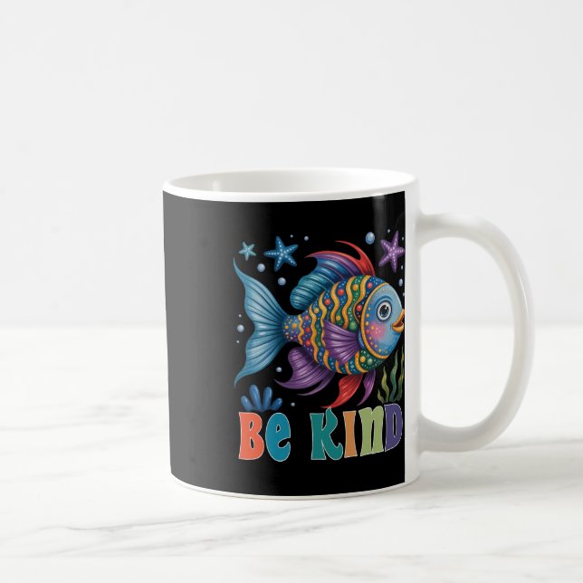 Be Kind Rainbow Scale Fish Teacher Reading Book To Kaffeetasse (Rechts)