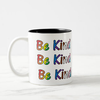 Be Kind Zweifarbige Tasse