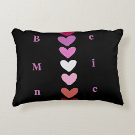 Be Mine Minimal Heart Stack Valentine T-Shirt Dekokissen