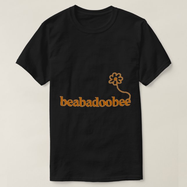 beabadoobee logo Sticker T-Shirt (Design vorne)