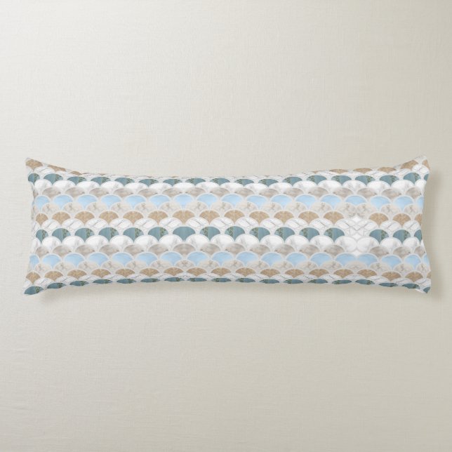 Beach Aqua Blue White Marble Pastel Mermaid Scales Seitenschläferkissen (Vorderseite)