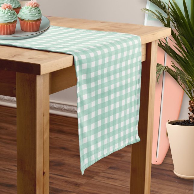 Beach Baby an Bord Mint Gingham Baby Dusche Mittelgroßer Tischläufer (Von Creator hochgeladen)