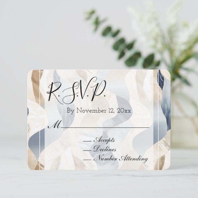 Beach Blue Cream Sand Ivory Abstrakt Wedding RSVP Begleitkarte (Stehend Vorderseite)