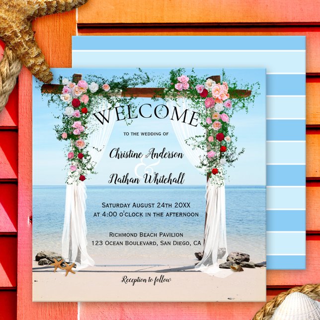 Beach Floral Arbor Hochzeitseinladung Einladung (A romantic wedding invitation featuring an arch with veils and roses on the beach)