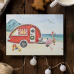Beach Holiday RV Camper Camping Flamingo Feiertagskarte<br><div class="desc">Dieses Design entstand durch digitale Kunst, es kann in dem Bereich personalisiert sein, der durch das Ändern des Fotos oder das Hinzufügen eigener Wörter zur Verfügung gestellt oder angepasst wird. Kontaktieren Sie mich unter colorflowcreations@gmail.com wenn Sie dieses Design auf einem anderen Produkt haben möchten oder die Anzahl, Geschlecht oder Haarfarbe...</div>