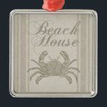 Beach House Crab Küste Vintag Ornament Aus Metall<br><div class="desc">Dieses Strandhaus Krabbengeschenk ist ein beruhigendes Strandgeschenk. Das Bild hat einen sandfarbenen Hintergrund mit einem Muster, das wie Leinwand aussieht. Das ist perfekt für das Strandhaus und bringt Sie in die Stimmung des Sommers. Die Dekoration im Strandhaus sollte beruhigend sein und sich wie ein lässiger Strand fühlen. Für ein Wassergefühl...</div>