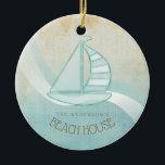 Beach House Nautical Sailboat Aqua Blue ID623 Keramik Ornament<br><div class="desc">Dieses Produkt in den sanften Farben von Meer und Sand ermöglicht es Ihnen, einfach Ihren eigenen Namen und Text mit der bereitgestellten Vorlage hinzuzufügen. Das einfache Segelbootbild auf einem beängstigenden, wasserfarbenen Hintergrund wird durch einen Wellenakzent in Aqua und Weiß hervorgehoben. Wenn Sie nicht das Glück haben, ein Strandhaus oder eine...</div>