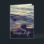 Beach Life Quotes Waves Ocean Sunset Water Landsch Feiertagskarte<br><div class="desc">Gedruckt mit einer schönen und ruhigen Szene von schönen Ozeanwellen im Strand!</div>