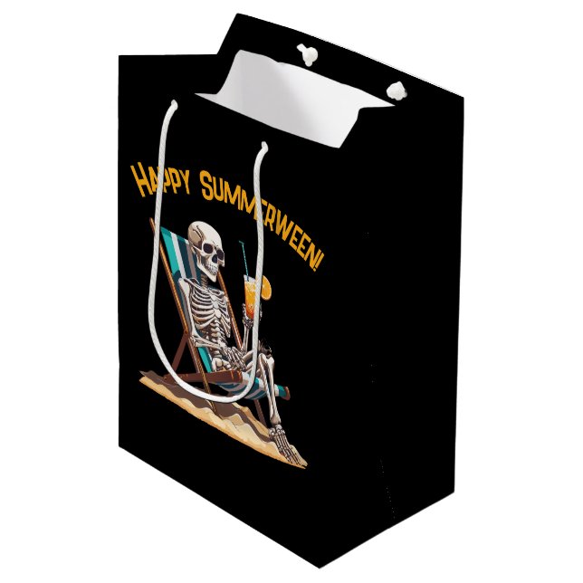 Beach Lounges Skeleton Halloween Mittlere Geschenktüte (Vorderseite Schrägansicht)