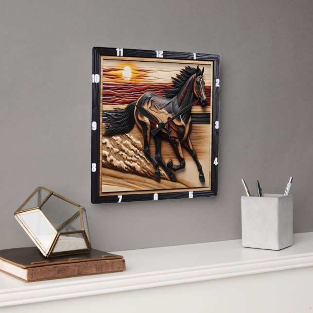 Beach Morgan Trot: Gebranntes Holzdisplay Quadratische Wanduhr (Büro)