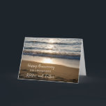 Beach Mother and Vaterjubiläum Karte<br><div class="desc">Glückliche Hochzeitskarte für Mutter und Vater mit Wellen,  die bei Sonnenuntergang am Strand abstürzen,  und dem tiefempfundenen Vers.</div>
