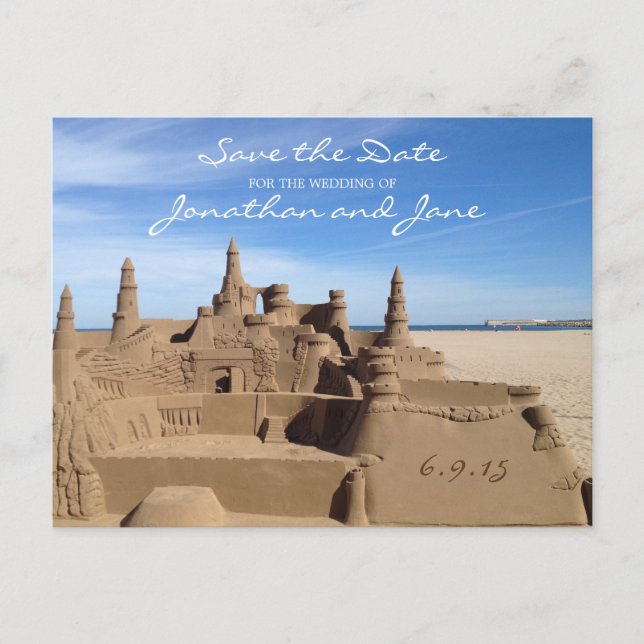 Beach Ocean Liebe Sandcastle Wedding Save the Date Ankündigungspostkarte (Vorderseite)