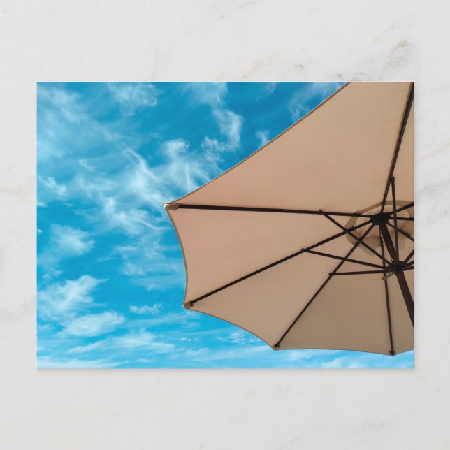 Beach Party Blues Sonne Ozean Schirm Pop Farbe Einladungspostkarte (Vorderseite)
