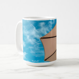 Beach Party Blues Sonne Ozean Schirm Pop Farbe Kaffeetasse