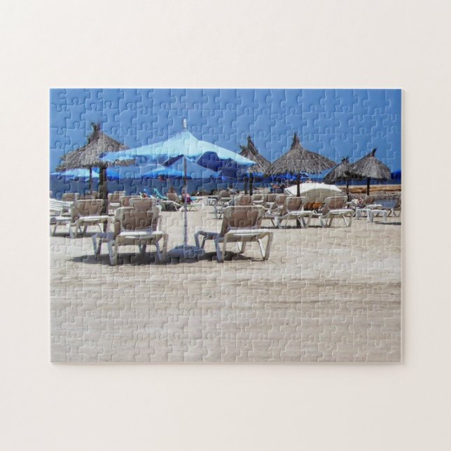 Beach Print mit Lounge-Stühlen, Bambusschirme (Horizontal)