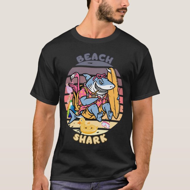 Beach Shark Adventures T-Shirt (Vorderseite)