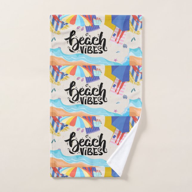 Beach Vibes Handtücher von Sommer Hamilton (Handtuch)