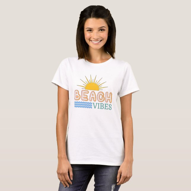 Beach Vibes Sunshine & Waves T - Shirt (Vorne ganz)