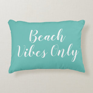 Beach Vibes Türkis Script Akzent Kissen