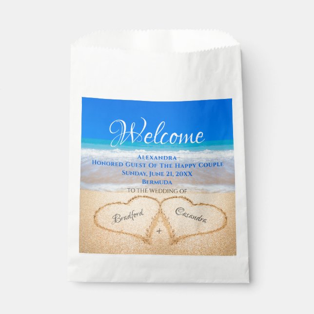 Beach Wedding Hearts in Sand Willkommen Geschenktütchen (Vorderseite)