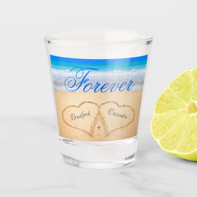 Beach Wedding Hearts in Sand Willkommensglas Schnapsglas (Vorderseite)