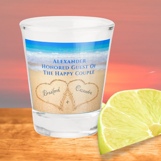 Beach Wedding Hearts in Sand Willkommensglas Schnapsglas (Von Creator hochgeladen)