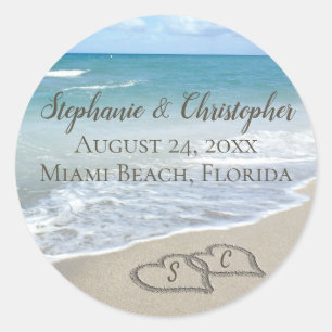 Beach Wedding Hearts in the Sand Elegant Runder Aufkleber