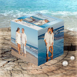 Beach Wedding Keepake Foto Cube Würfel<br><div class="desc">Foto würfeln mit eigenen Fotos auf 5 Seiten. Die obere Seite zeigt ein eingerahmtes Bild mit Strand und Spitze auf einem weißen Holzboden mit (optional) Seestern. Sie können dieses obere Framing auch komplett durch Ihr eigenes Foto ersetzen oder einfach das mittlere Bild ersetzen. Ein schöner Sake nach einer Hochzeit am...</div>