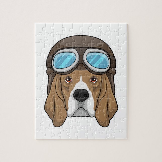 Beagle als Pilot mit Pilotin (Vertikal)