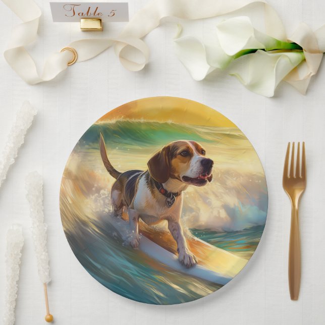 Beagle Beach Surfanstrich Pappteller (Hochzeit)