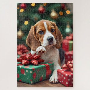 Beagle beim Einpacken von Weihnachtsgeschenken Mal
